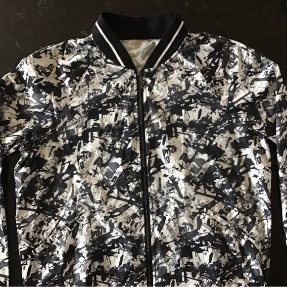 Women’s Madden Bomber Jacket! - Picture 7 of 8